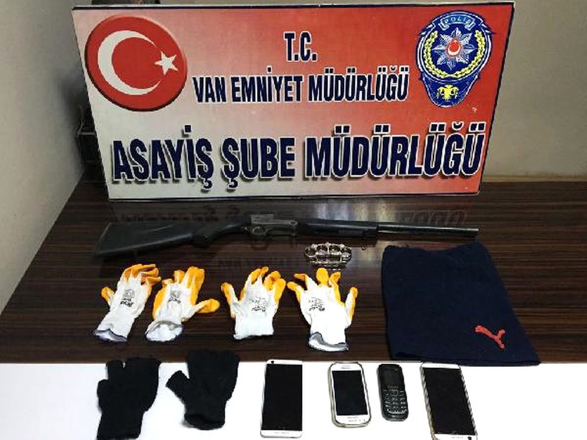 Van\'da Kasa Hırsızlığı Şüphelisi 5 Kişi Tutuklandı