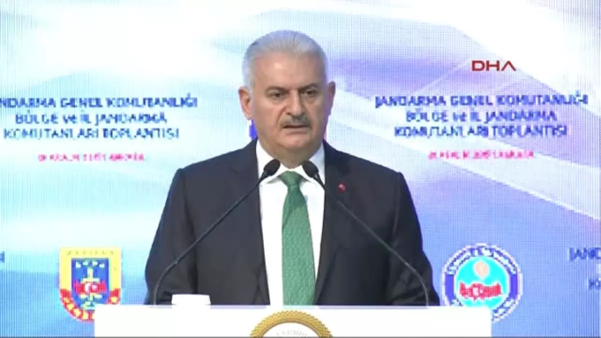 Yıldırım, Jandarma Genel Komutanlığında Asayiş ve Terörle Mücadele Değerlendirme Toplantısı\'nda...