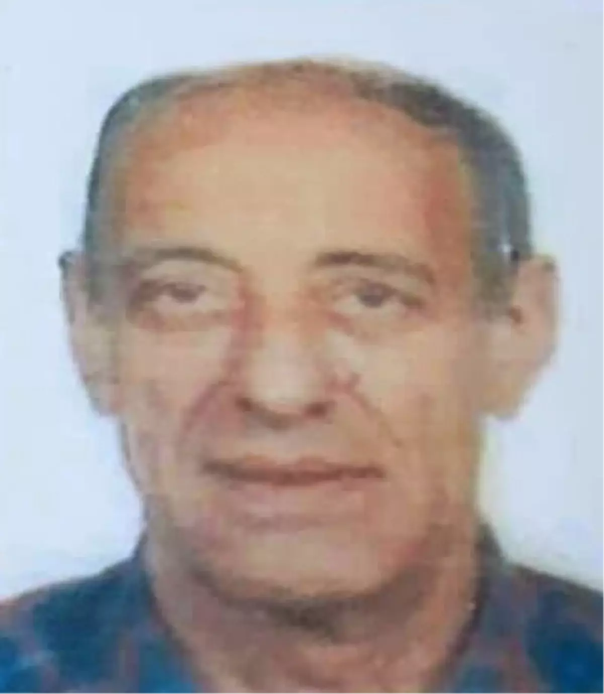 Beşiktaş\'ta Yolda Yürürken Kalp Krizi Geçiren Adam Öldü