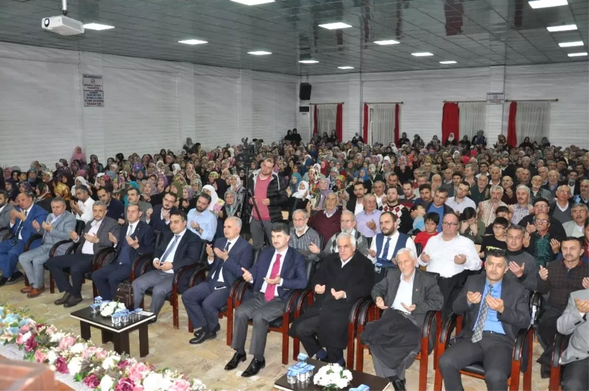 Dünya Birincisi Hafızlarından Kur\'an-ı Kerim Ziyafeti