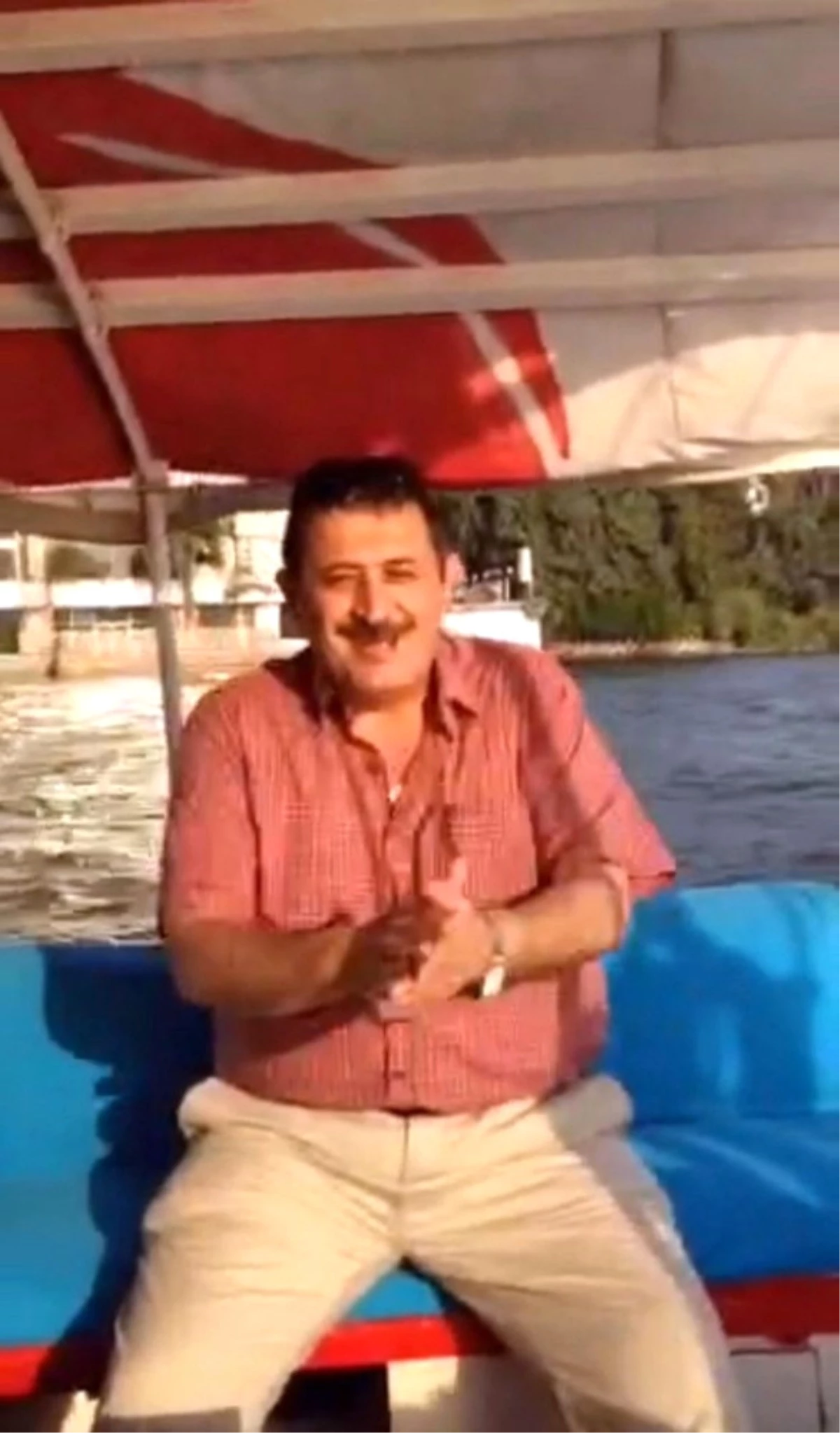 Düzeltme) Gri Listedeki Fetö\'cüler Mısır\'da Teknede Eğlenirken Görüntülendi