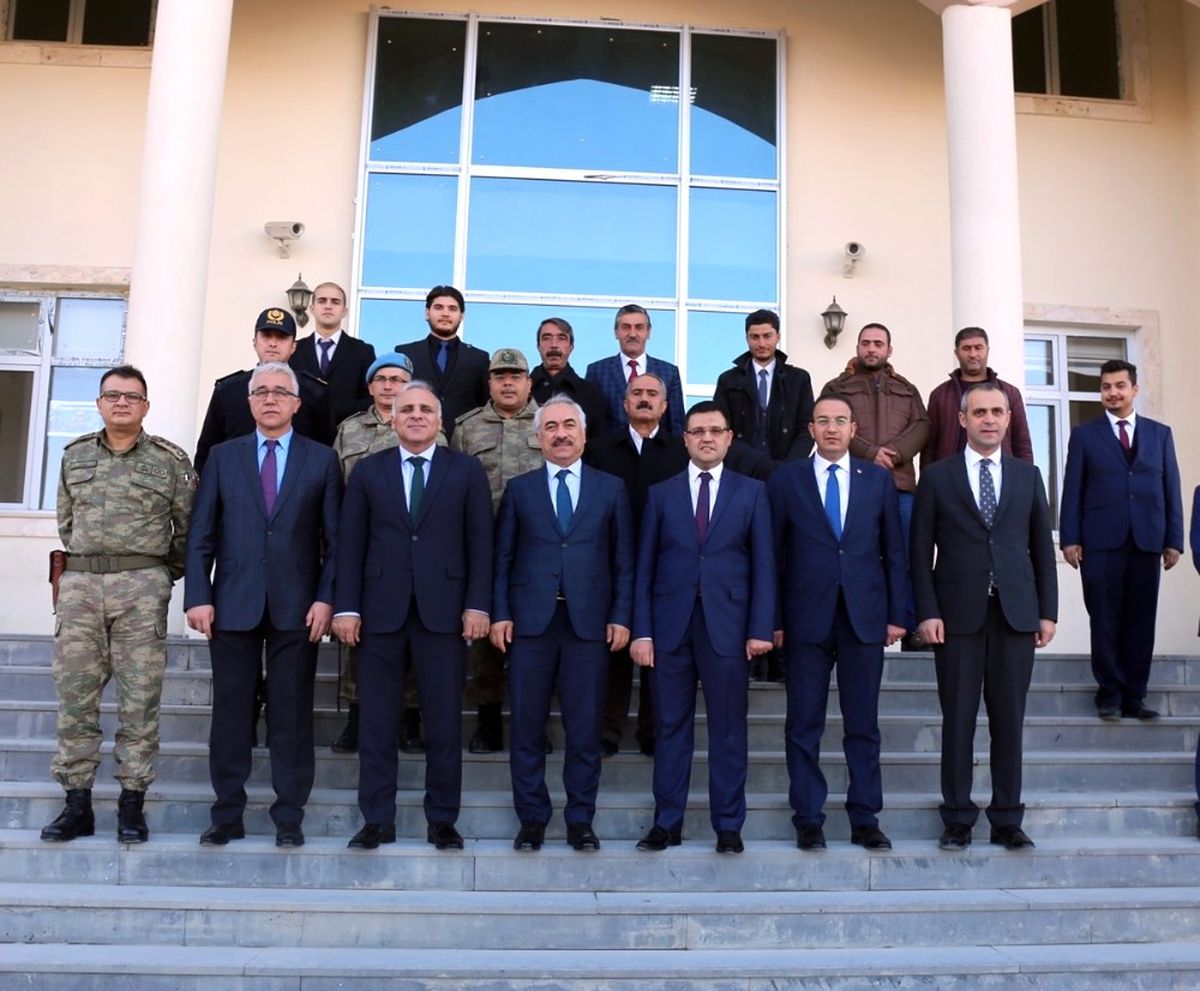 İçişleri Bakan Yardımcısı Ersoy\'dan Gürpınar\'a Ziyaret