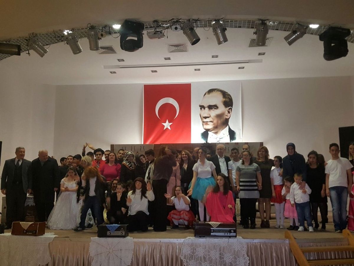 Özel Öğrenciler Gönüllerince Eğlendiler