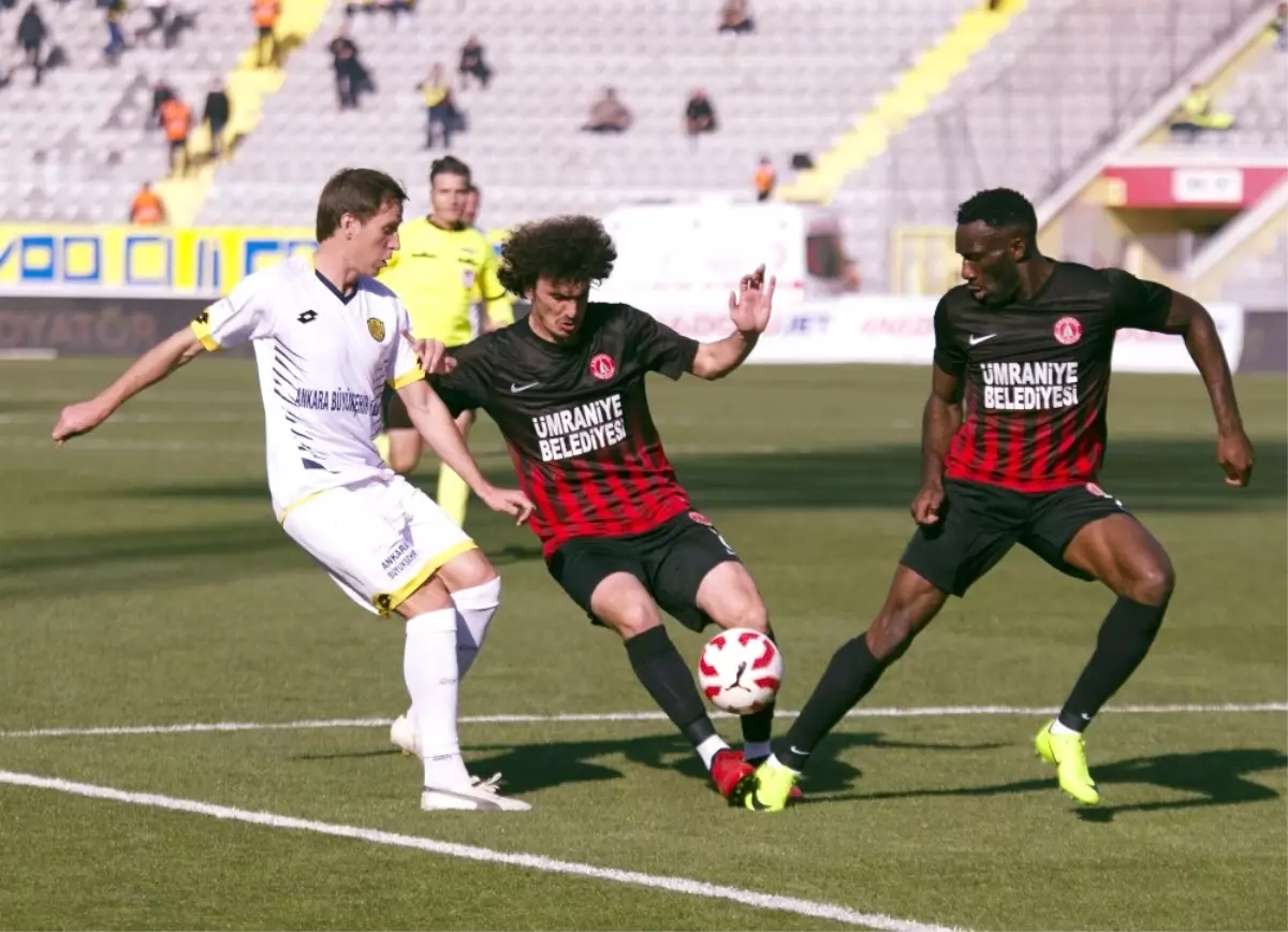 Tff 1. Lig: Mke Ankaragücü: 0 - Ümraniyespor: 1 (İlk Yarı Sonucu)