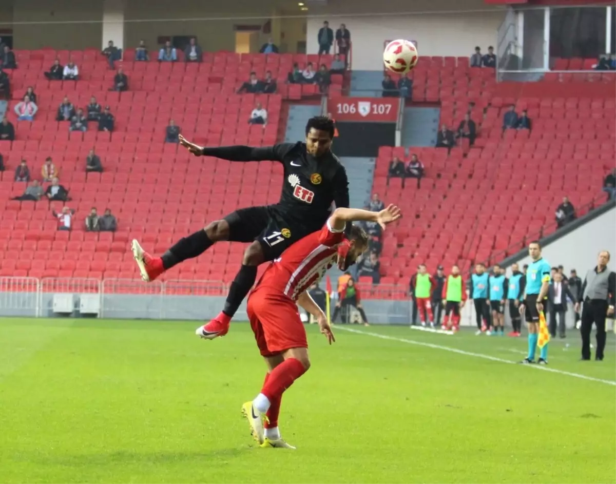 Tff 1. Lig: Samsunspor: 0 - Eskişehirspor: 4