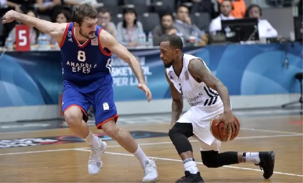 Beşiktaş Sompo Japan - Anadolu Efes: 67-64