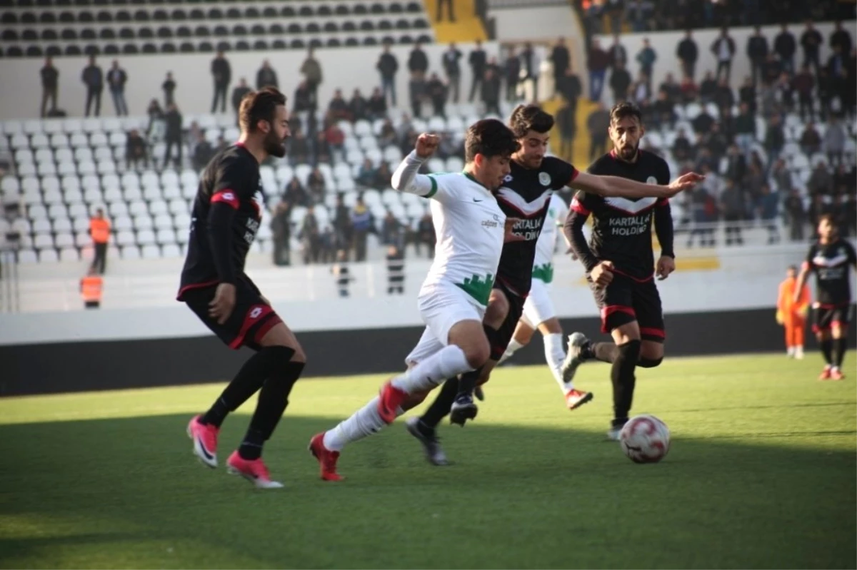 Bodrumspor ve Etimesgutspor\'dan Anlamlı Pankart