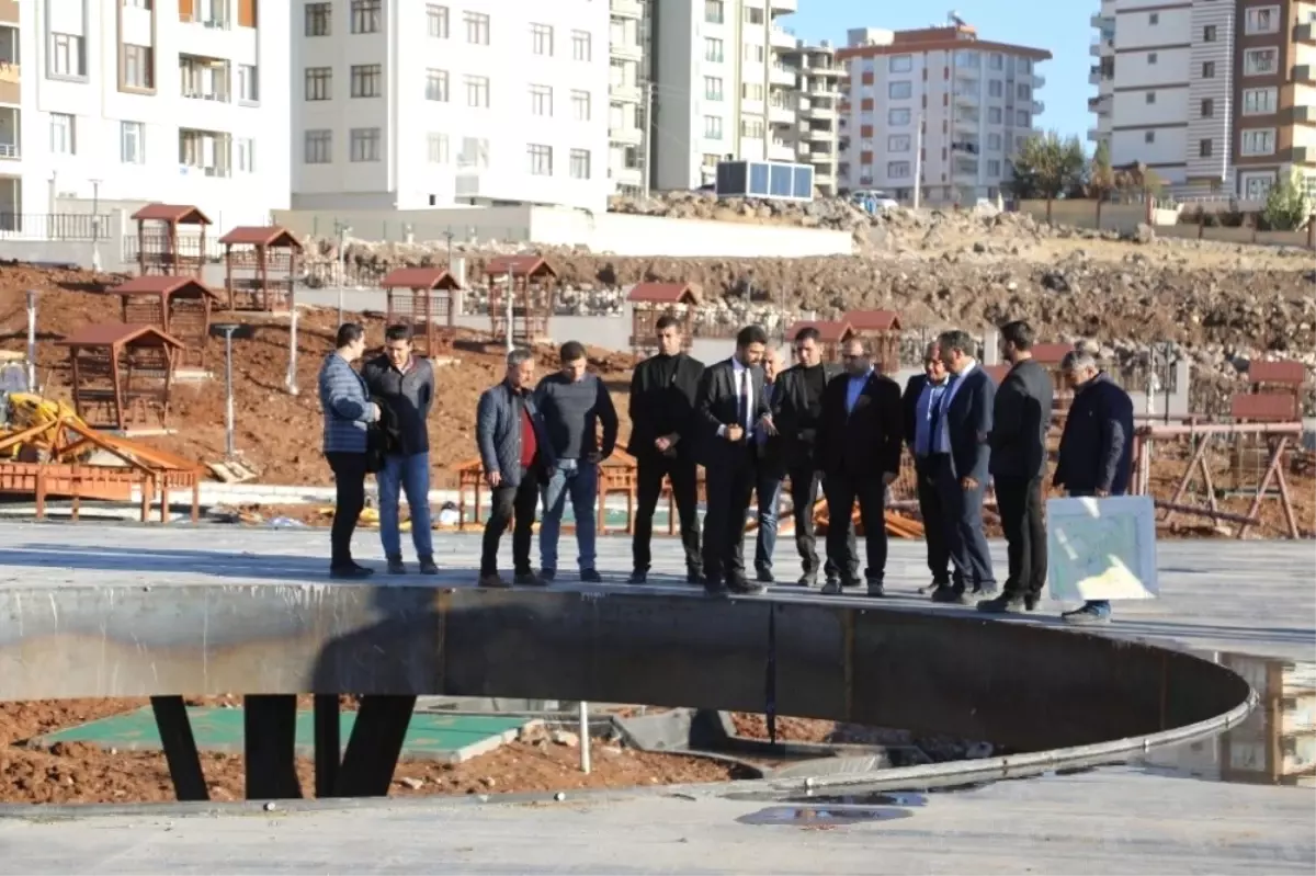 Çiftçi,çocuk ve Gençlik Oyun Dünyası Kompleksinin İnşaat Çalışmalarını İnceledi