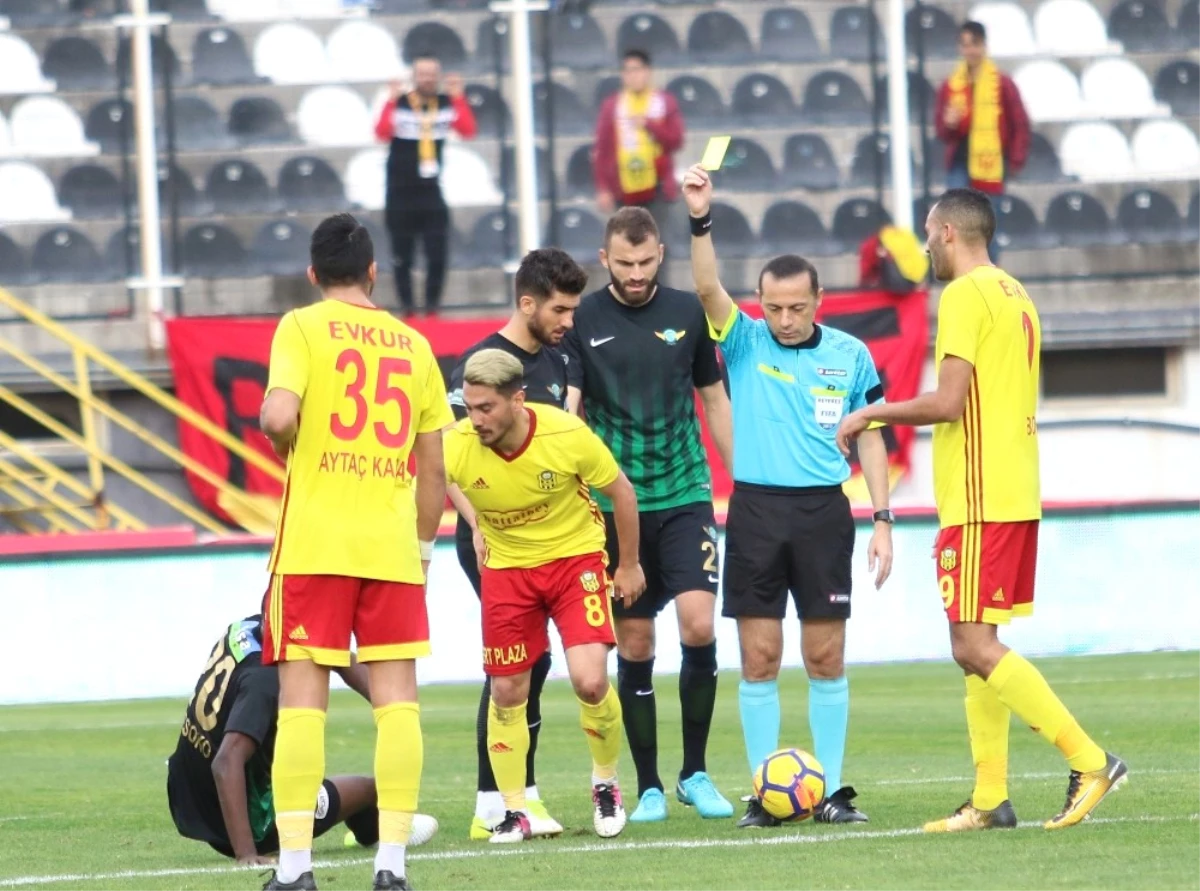 E.yeni Malatyaspor\'da 2 Futbolcu Cezalı Duruma Düştü