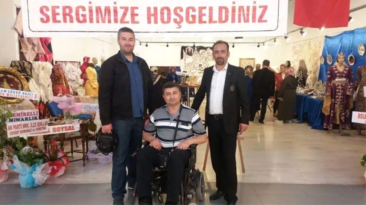 Engelli Müdürden Duygulandıran Mesaj