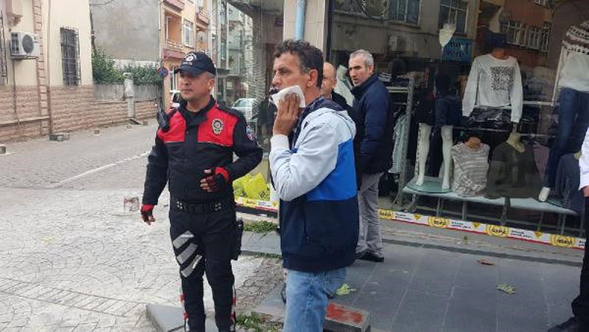 Eski Eniştesini Boynundan Bıçaklayıp Kaçtı