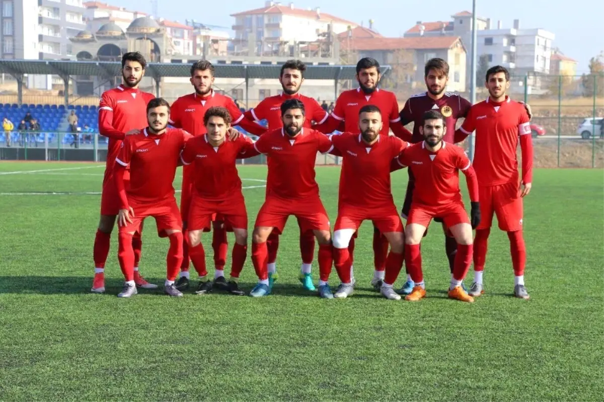 İnönü Üniversitesispor Sahasında Dersimspor\'a 2-1 Mağlup Oldu