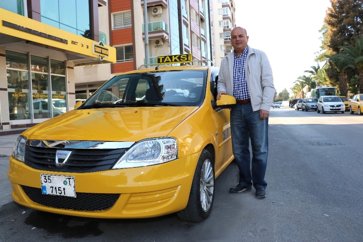 Mustafa Pala\'dan Taksi Plakası İhalesi Çıkışı