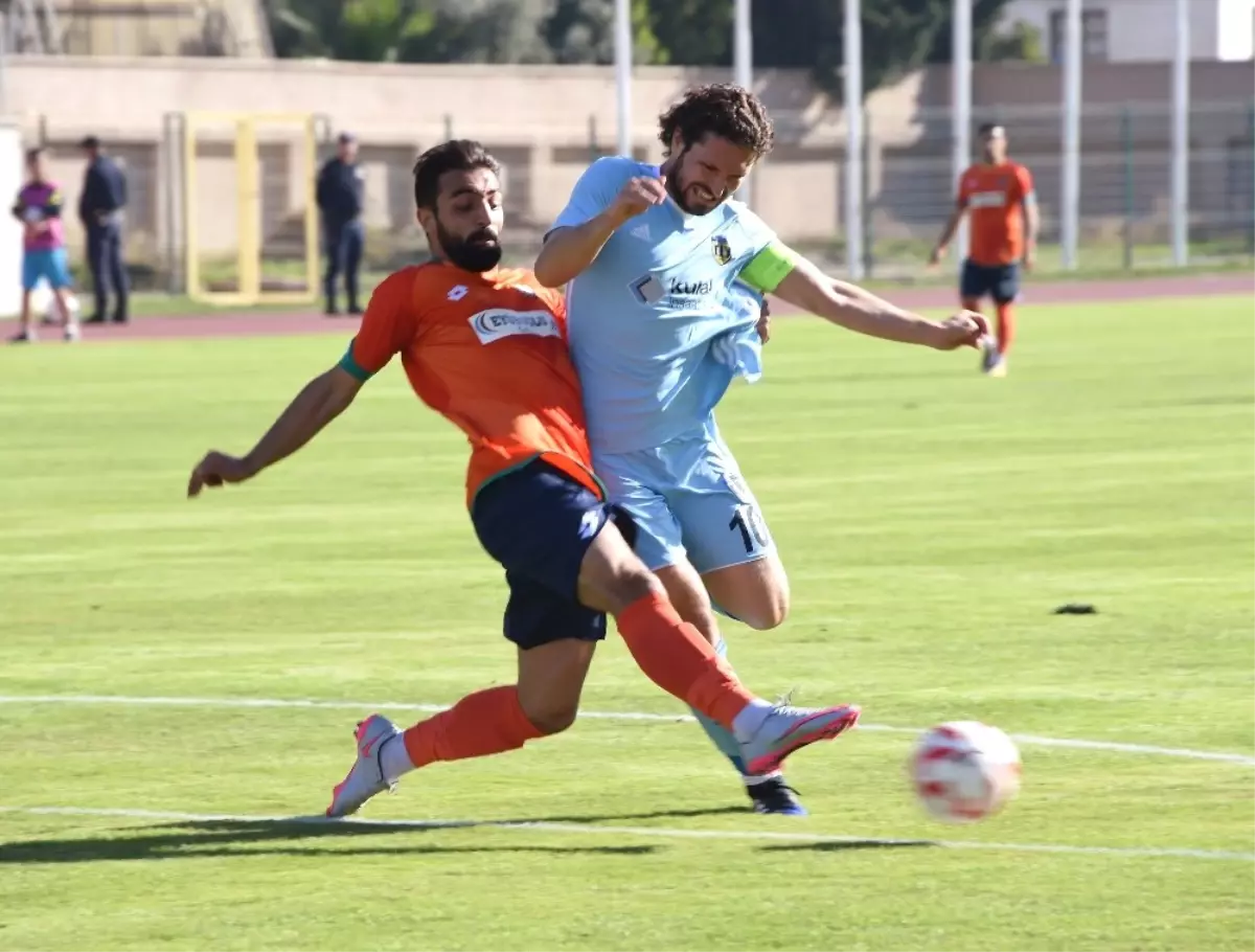 Tff 3. Lig: Tarsus İdman Yurdu: 3 - Büyükçekmece Tepecikspor: 0