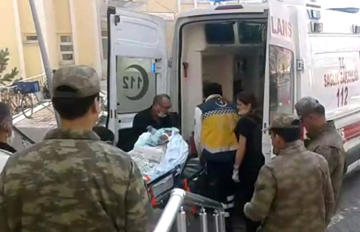 Ağrı Cezaevinde Askerler Metan Gazından Zehirlendi