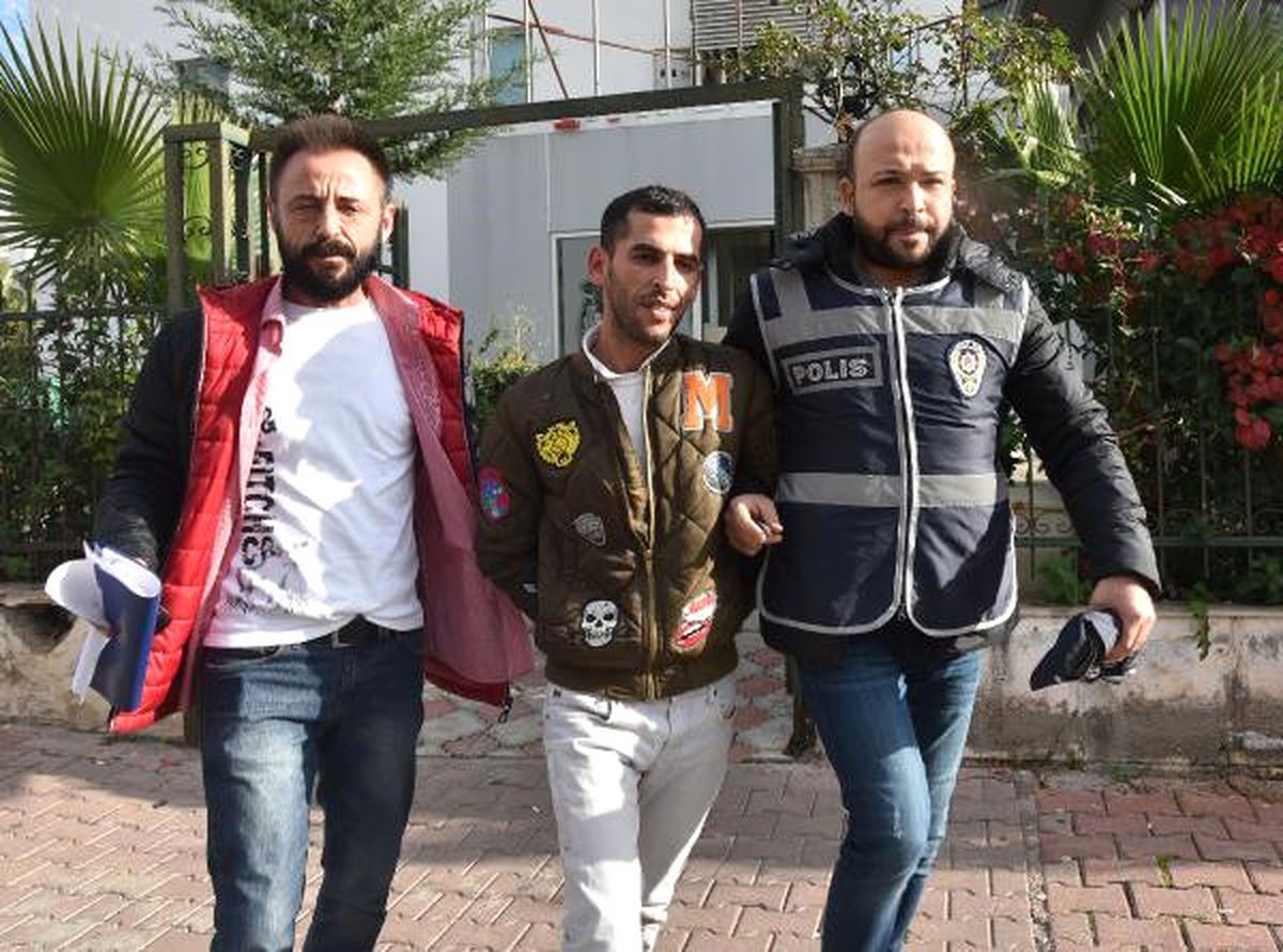 Ayrıldığı Eşini 11 Yerinden Bıçaklayıp, Bacaklarından Vuran Eski Koca Tutuklandı