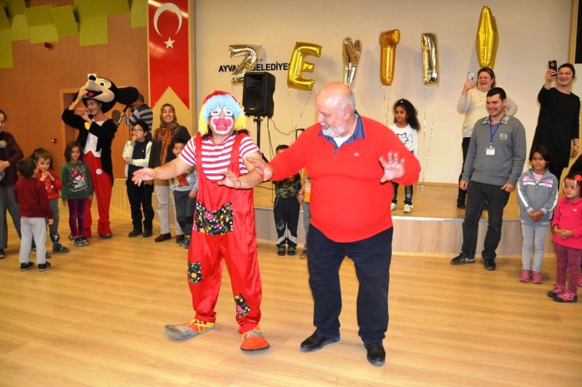 Ayvalık\'ta Engelliler Gönüllerince Eğlendi