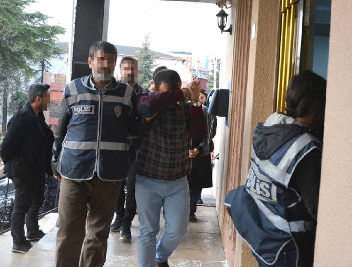 Bilecik\'te Fetö Şüphelisi 7 Kişi Adliyede