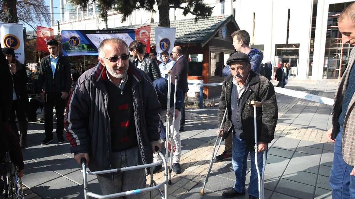 Birlik Vakfı Kayseri Şubesi\'nden \'Engelsiz Engelli Empati\' Programı