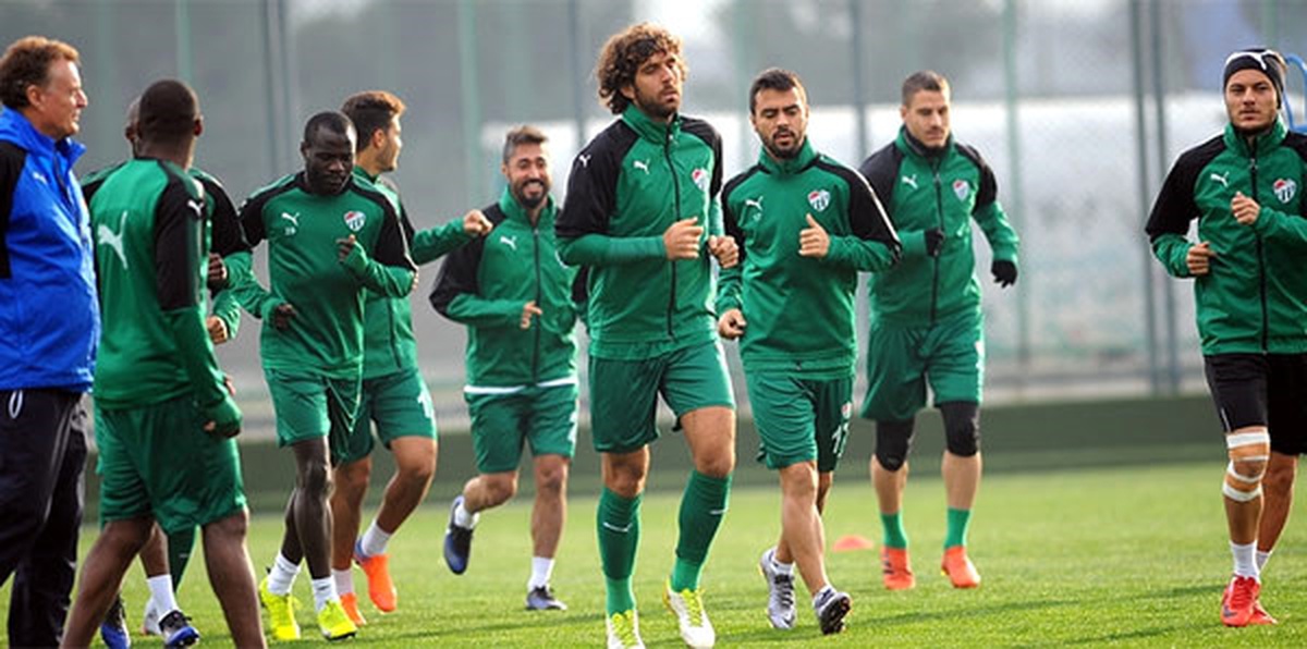 Bursaspor\'da Fenerbahçe Mesaisi