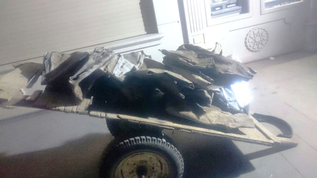 Cami Hırsızlarını Üzerilerindeki Toz Ele Verdi