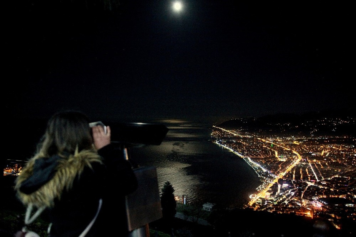 Doğu Karadeniz\'in İki İncisinin Gece Manzarası Büyülüyor