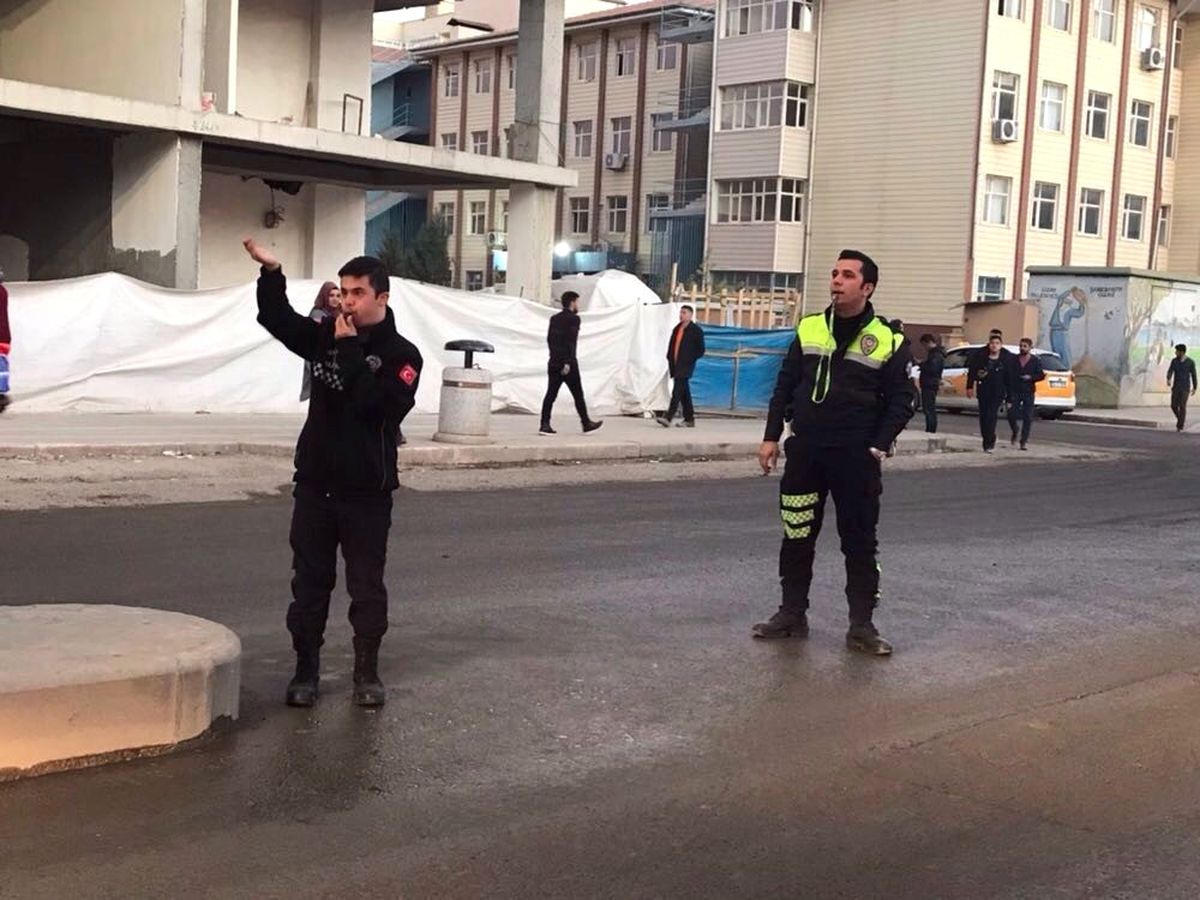 Down Sendromlu Can Trafik Polisi Oldu