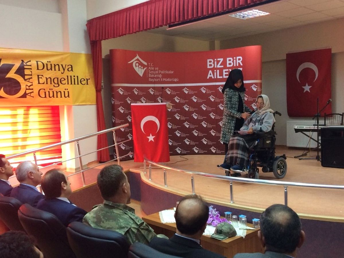 Engelli Vatandaşlara Aile Sürprizi