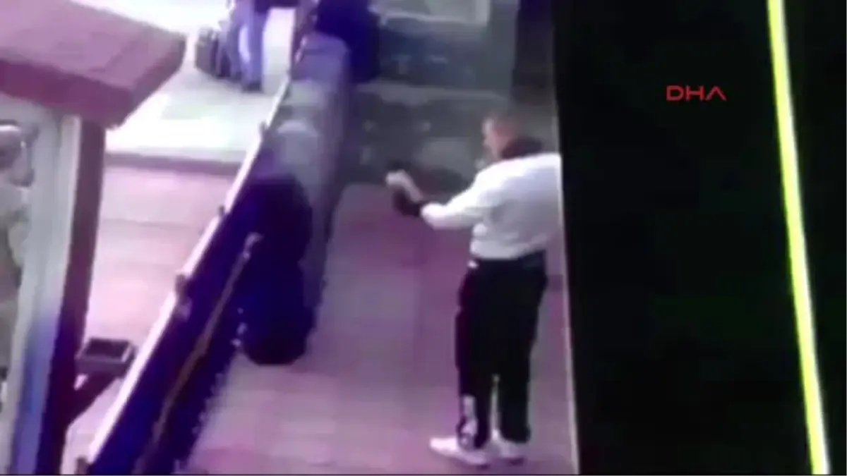 Erzincan\'da Askerden Kediye İşkenceye Büyük Tepki