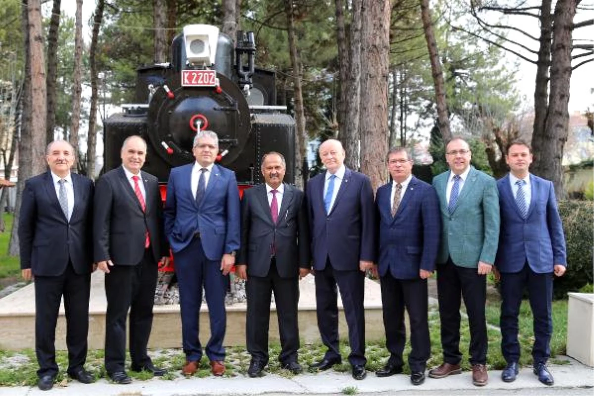 Eso Başkanı Özaydemir: Milli Yht\'nin Eskişehir\'de Üretilecek Olması Büyük Kazanç