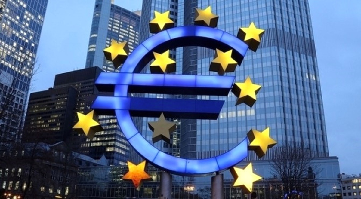Euro Bölgesi\'nde Yatırımcı Güveni Zirveden Döndü