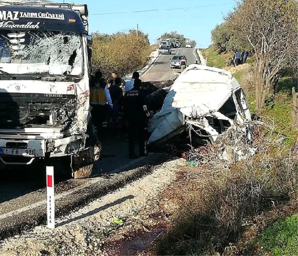 Hatay\'daki Korkunç Kazada Ölenlerin Otopsisi Sürüyor