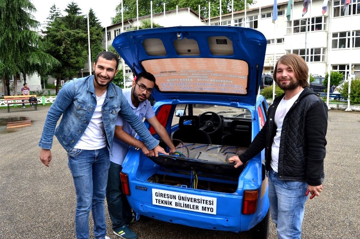Hurda Araçtan Elektrikli Otomobil Ürettiler