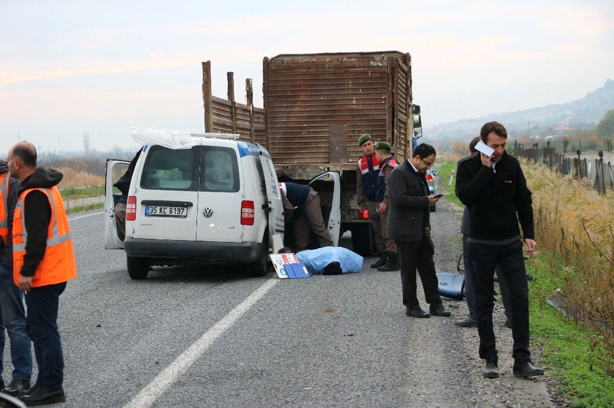 Manisa\'da Trafik Kazası: 1 Ölü