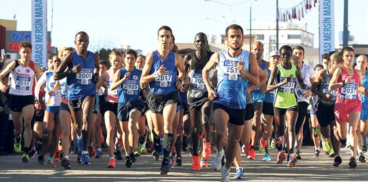 Mersin\'de Parkur Rekorlu Maraton