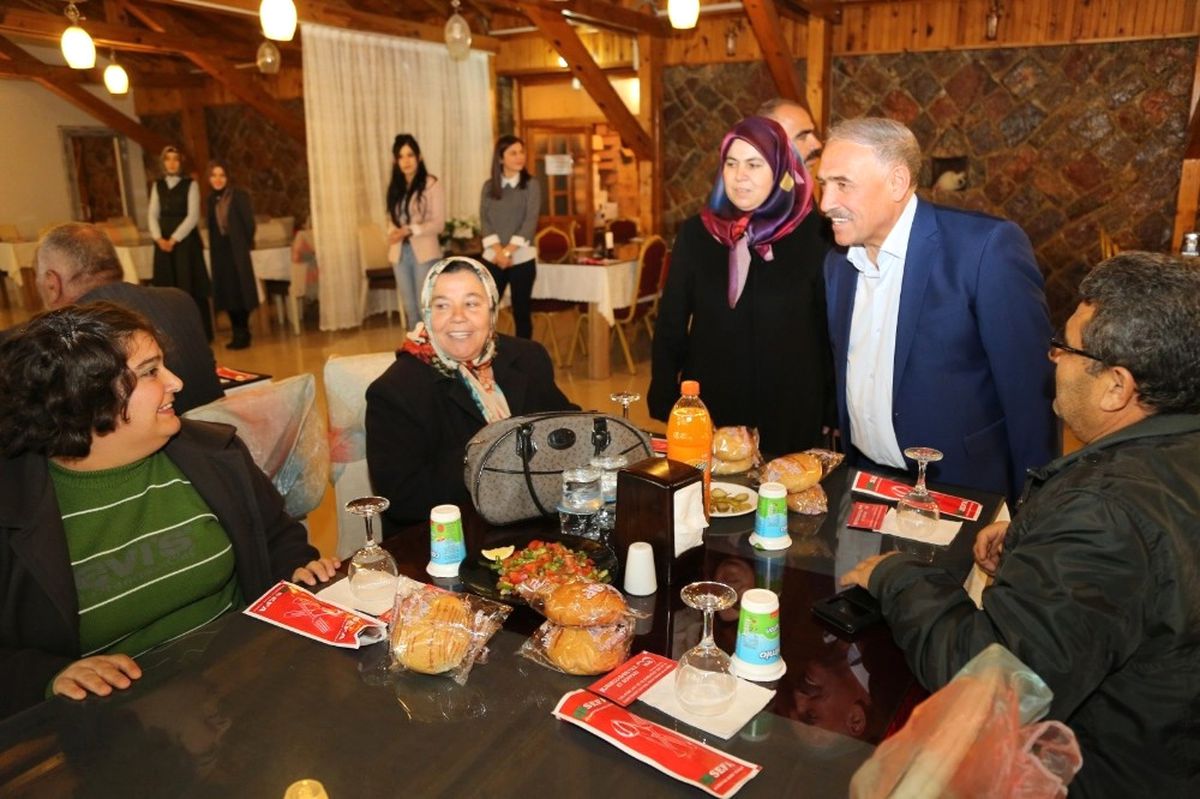 Niğde Belediye Başkanı Özkan\'dan Engellilere Özel Program