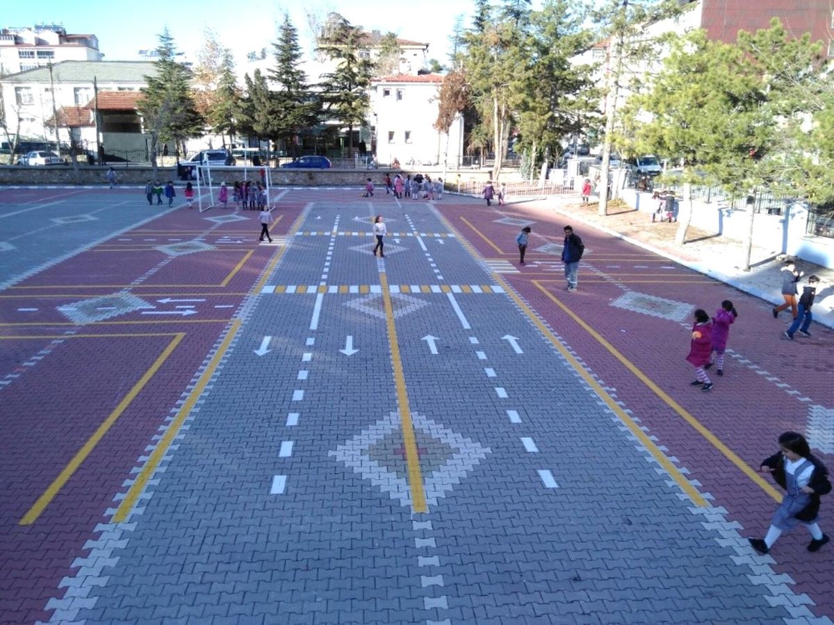 Seydişehir Belediyesinden Okullara Trafik Parkuru