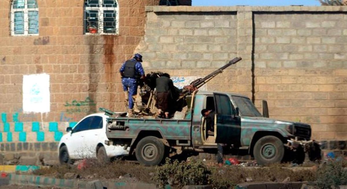 Yemen\'de İran Büyükelçiliği\'ne Havan Saldırısı