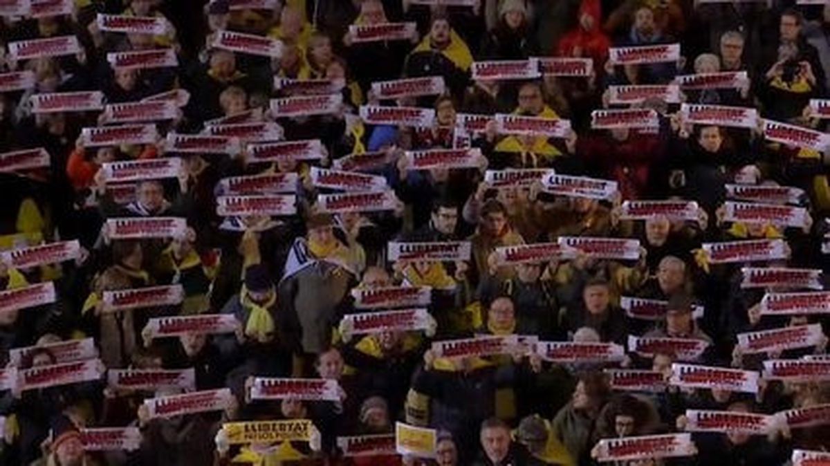Bağımsızlık Yanlısı Katalanlara Seçim Öncesi Tahliye