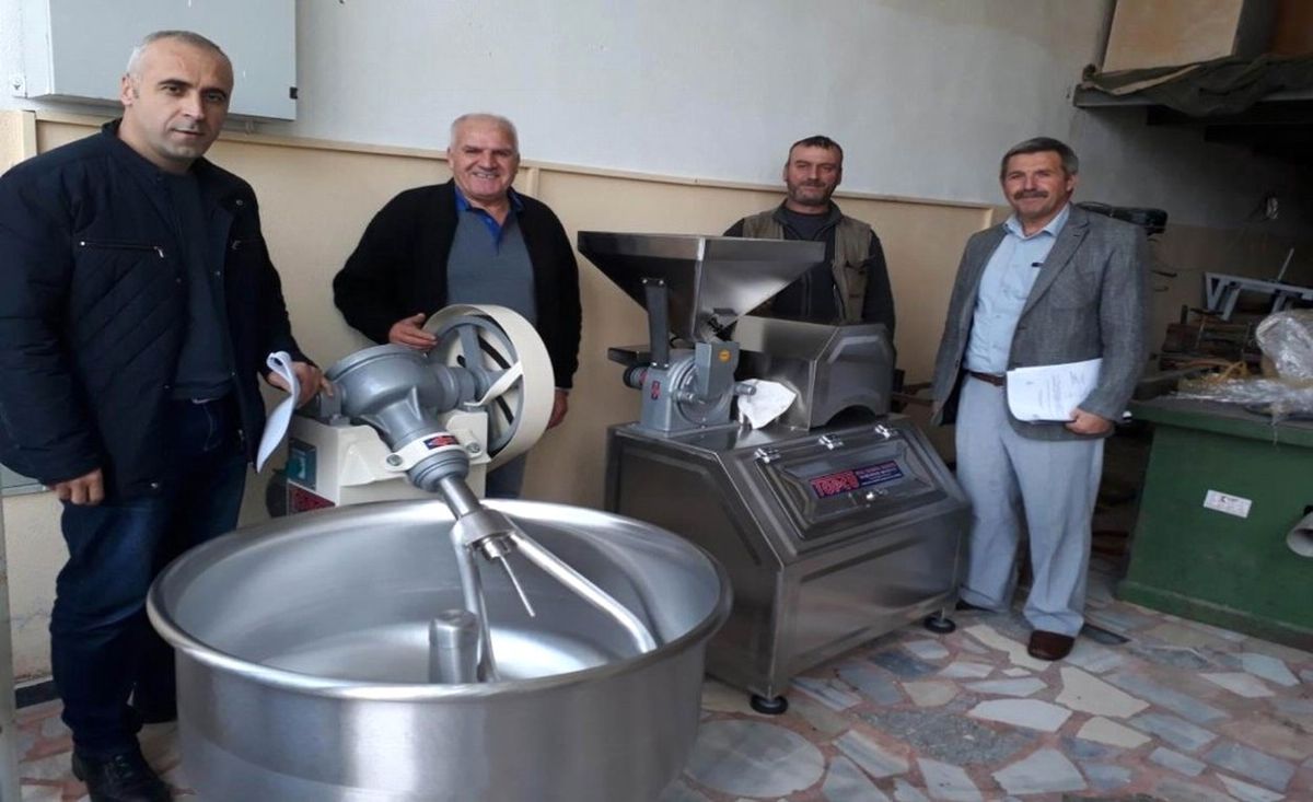 Bal Üreticilerine \'Arı Kek\' Makinesi