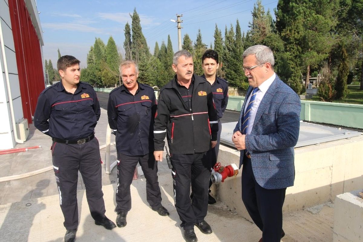 Başkan Akcan\'dan Yeni İtfaiye Binasına Ziyaret Etti