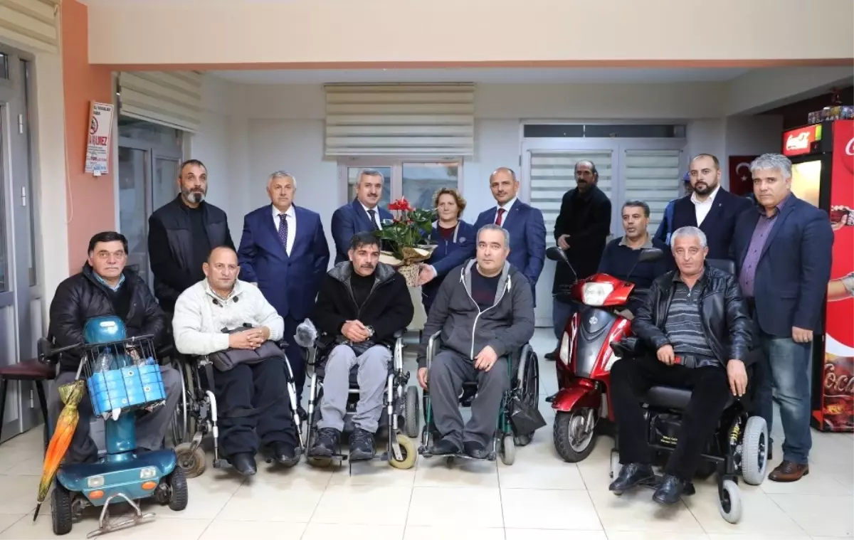 Başkan Baran\'dan Engellilerle Buluştu