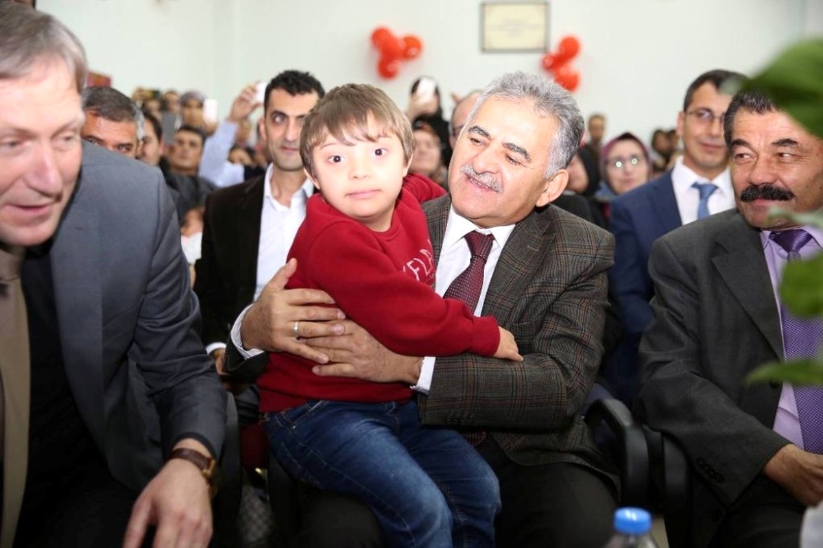 Başkan Büyükkılıç, Engelliler Günü Etkinliğine Katıldı