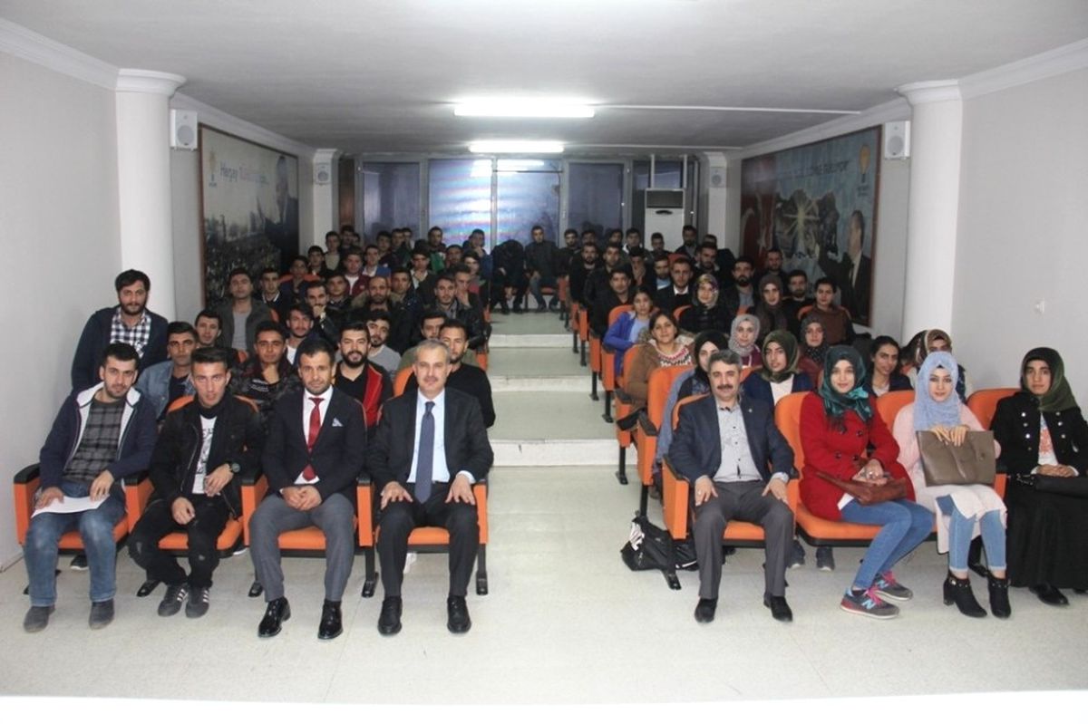 Başkan Erdoğan Gençlerle Buluştu