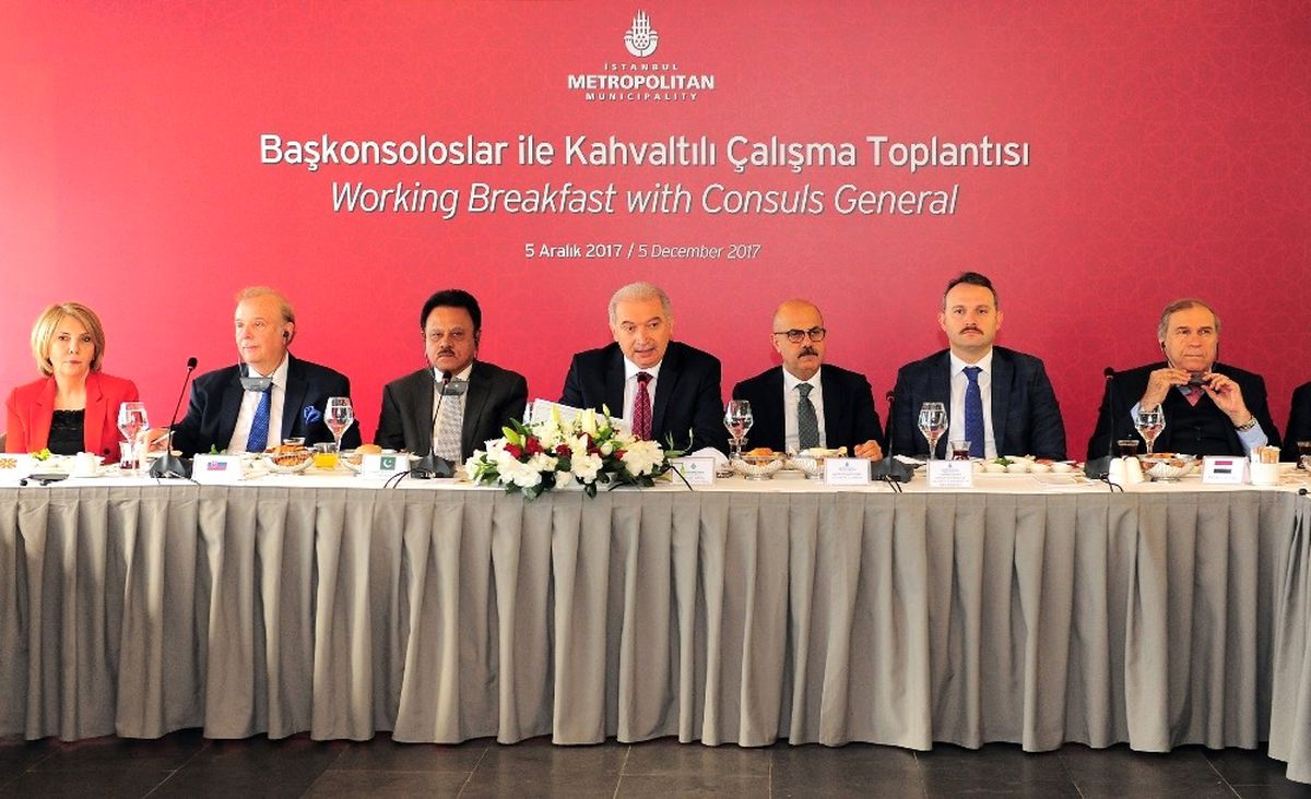 Başkan Uysal, Başkonsoloslarla Bir Araya Geldi