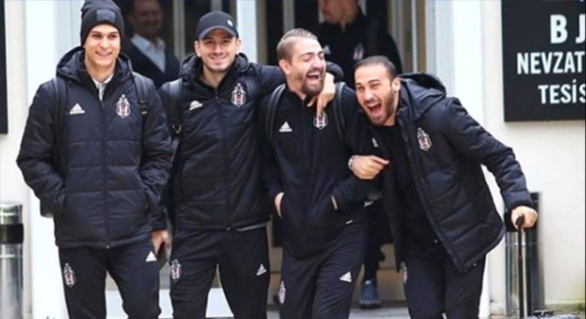 Beşiktaş 5 Oyuncusunu İstanbul\'da Bıraktı