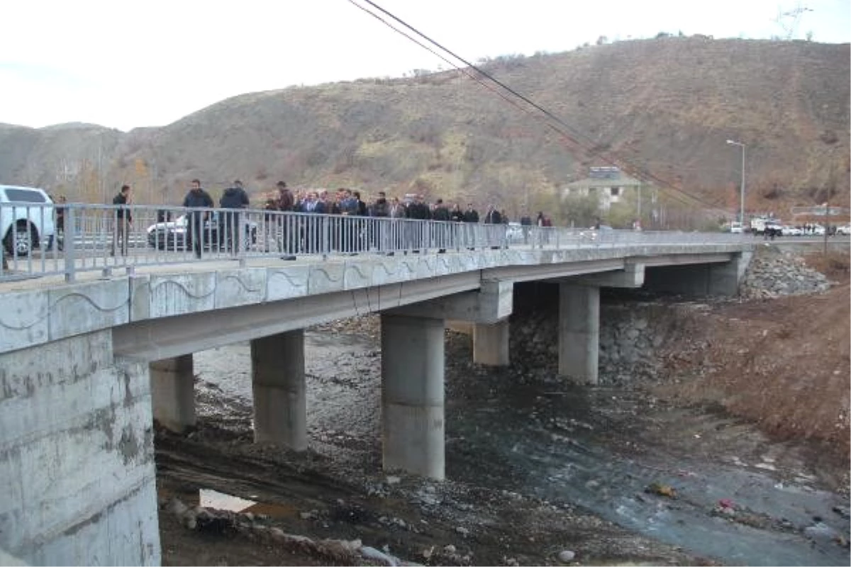 Bingöl\'de Selin Yıktığı Köprü Onarıldı