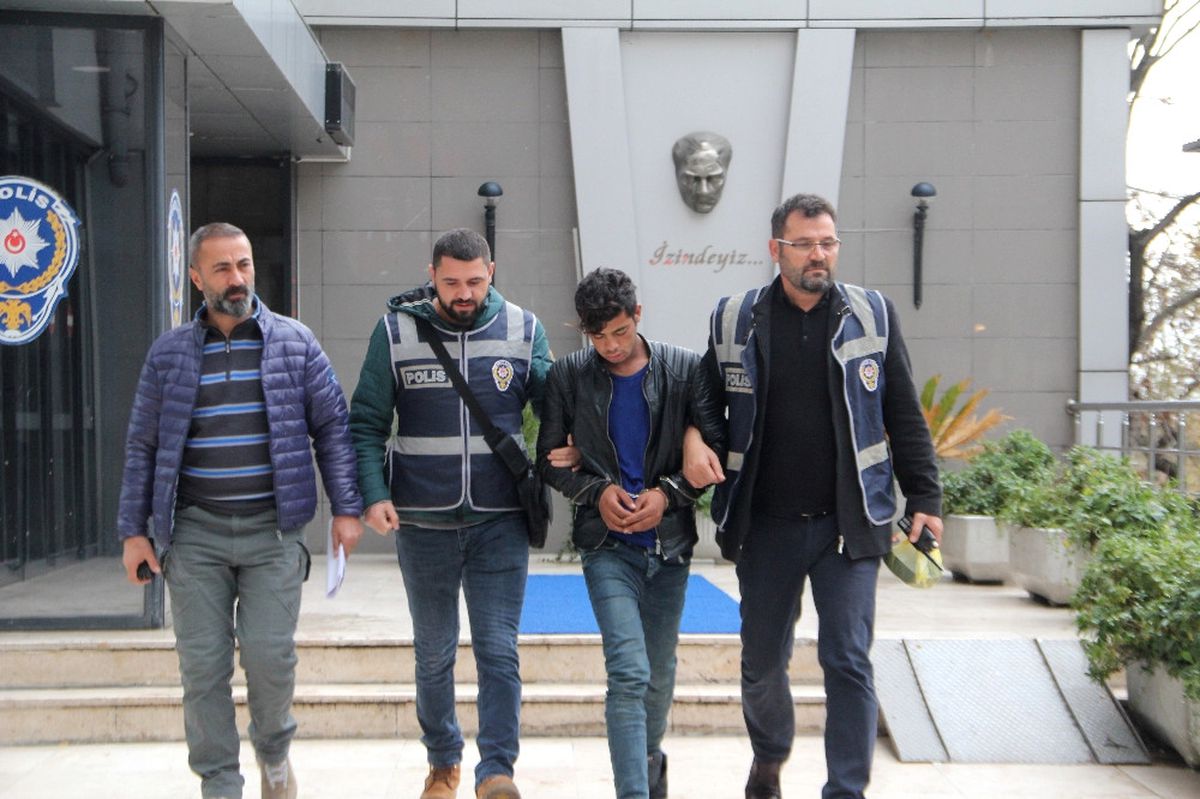 Bursa\'da 153 Bin Liralık Dolandırıcılık