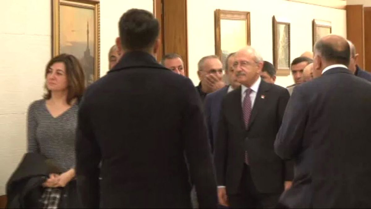 CHP Lideri Kılıçdaroğlu Londra\'ya Gitti