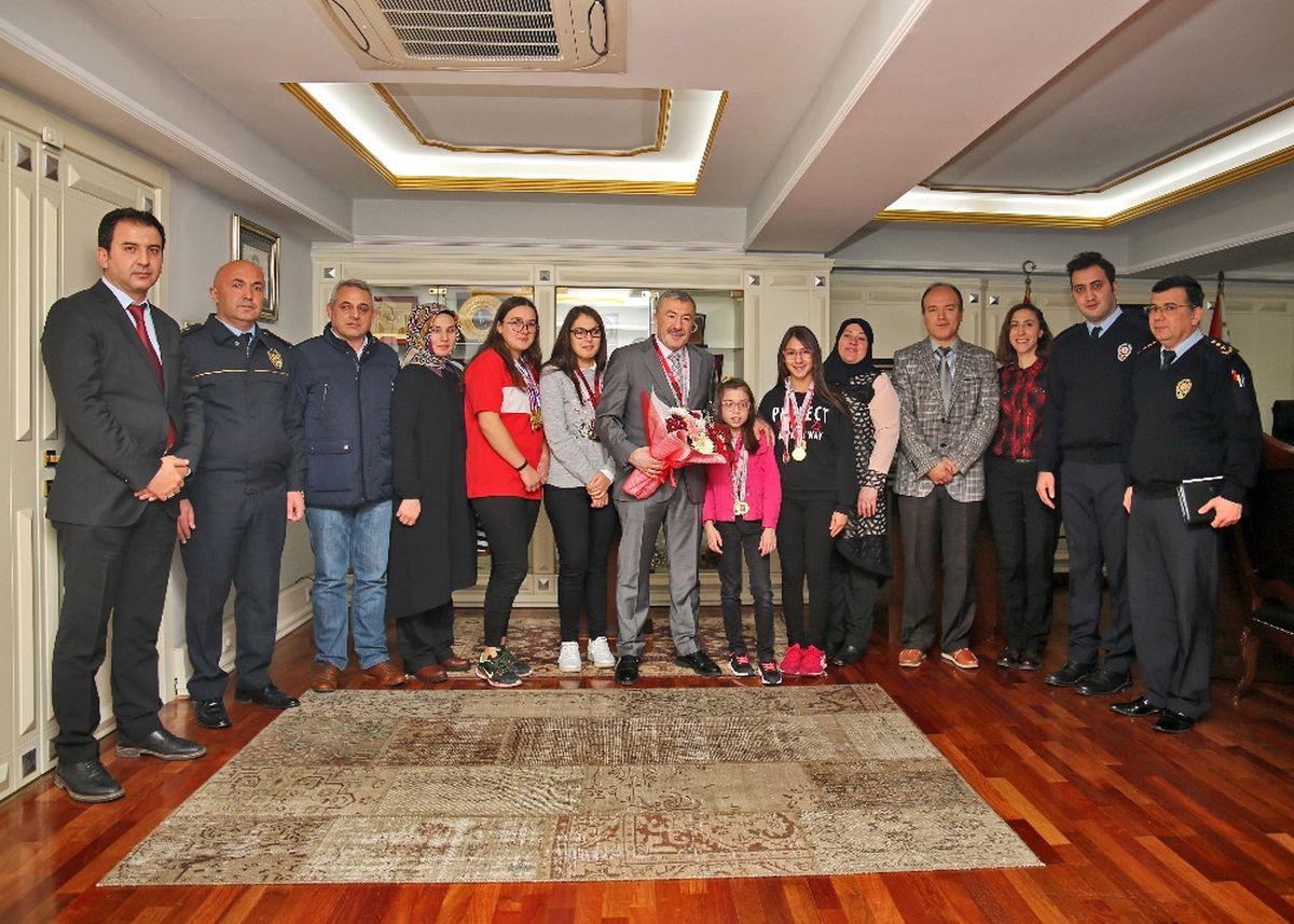 Emniyet Müdürü Çalışkan Engelli Çocuklarla Buluştu